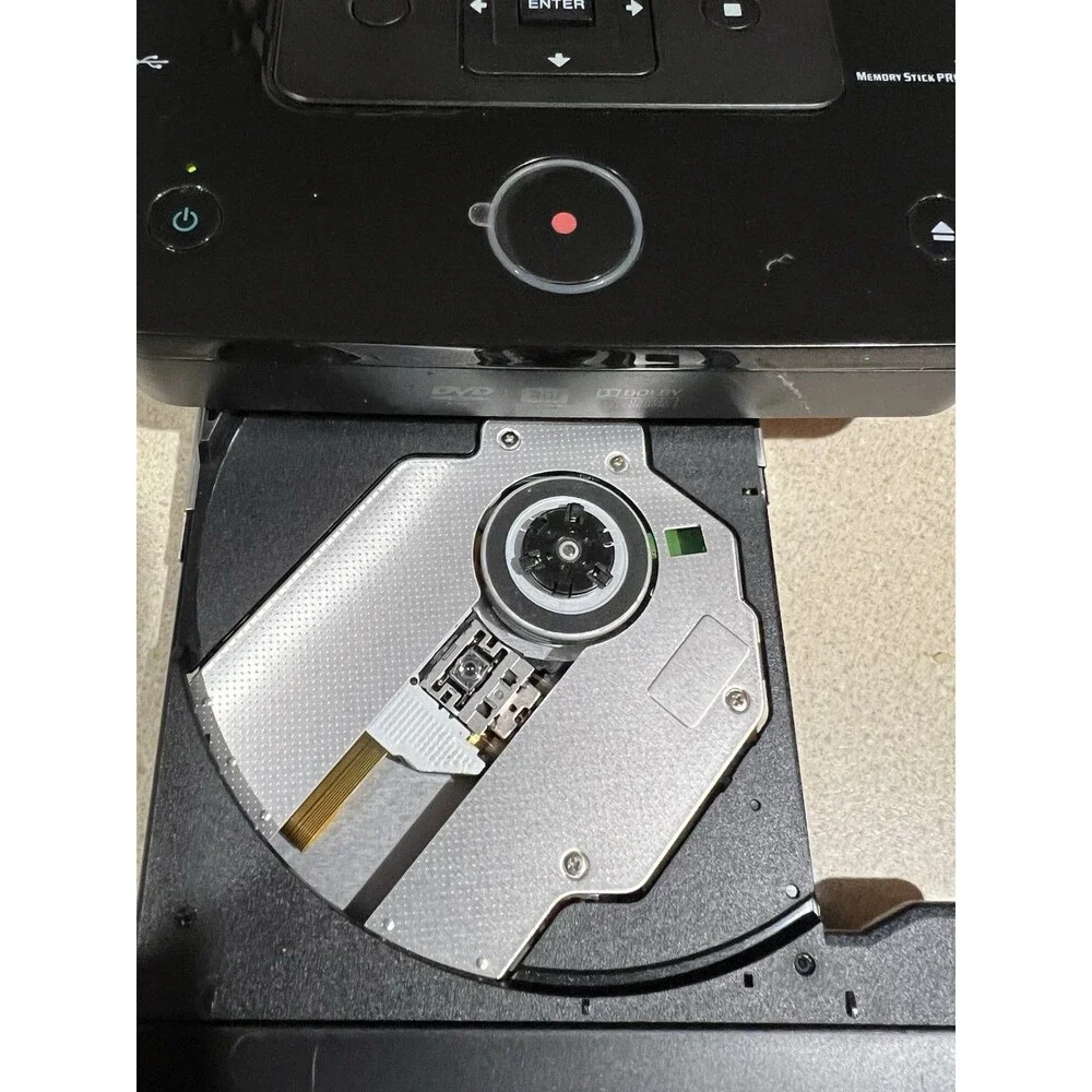 Sony DVD Direct Compact Size DVD Player Burner Region/Zone Free - VGC (VRD-MC6)